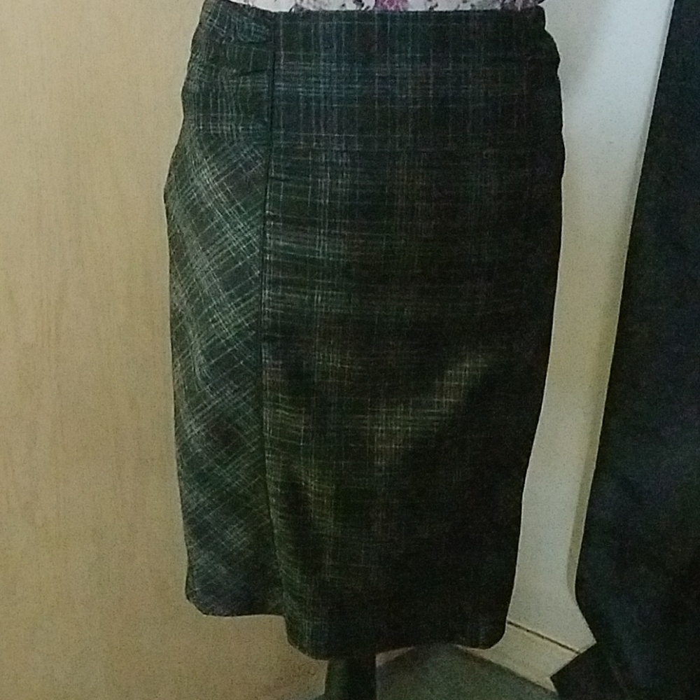 Charlotte Russe pencil skirt Sz9 - Picture 2 of 5